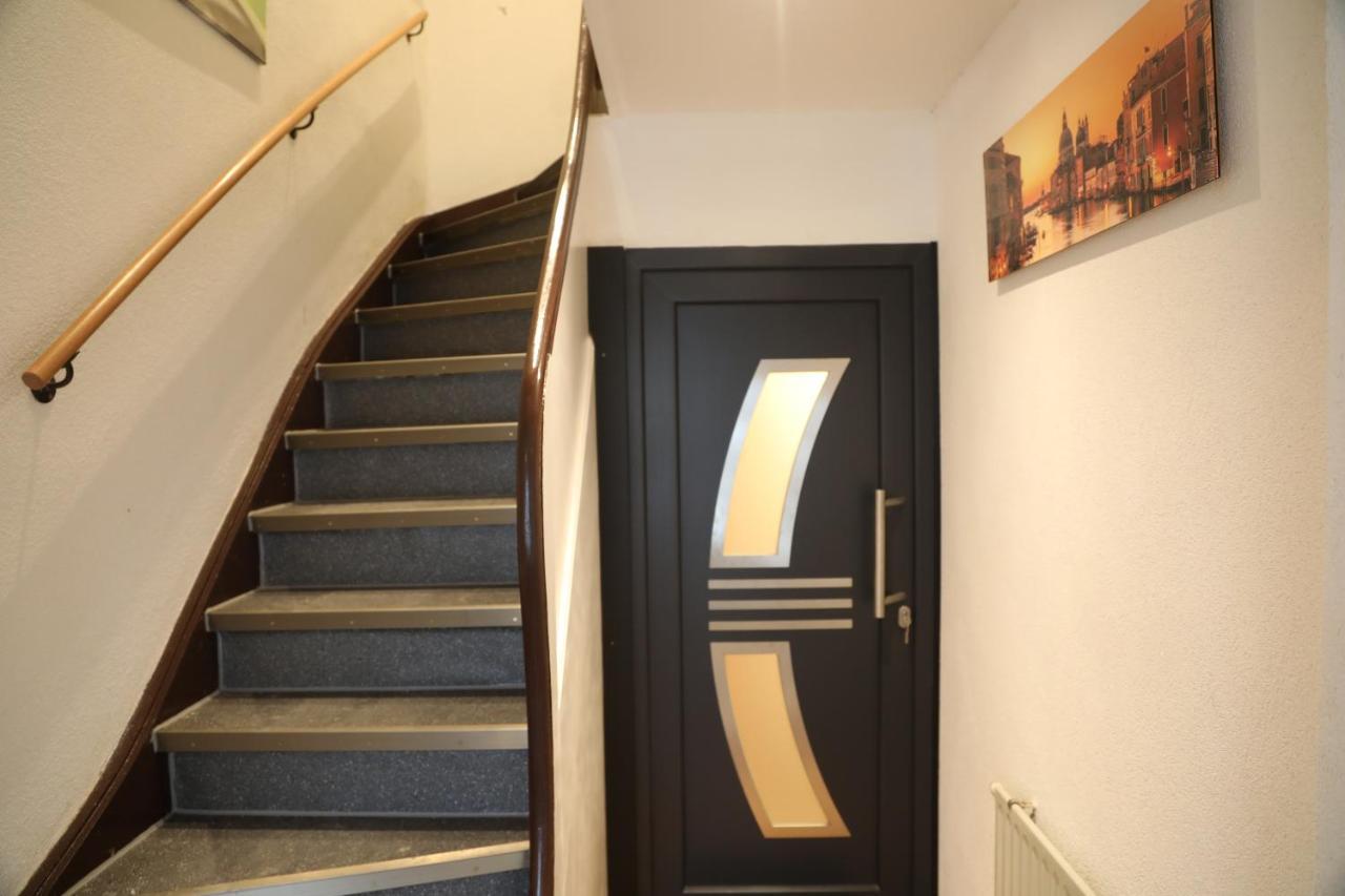 Ferienwohnung Kassel Esterno foto